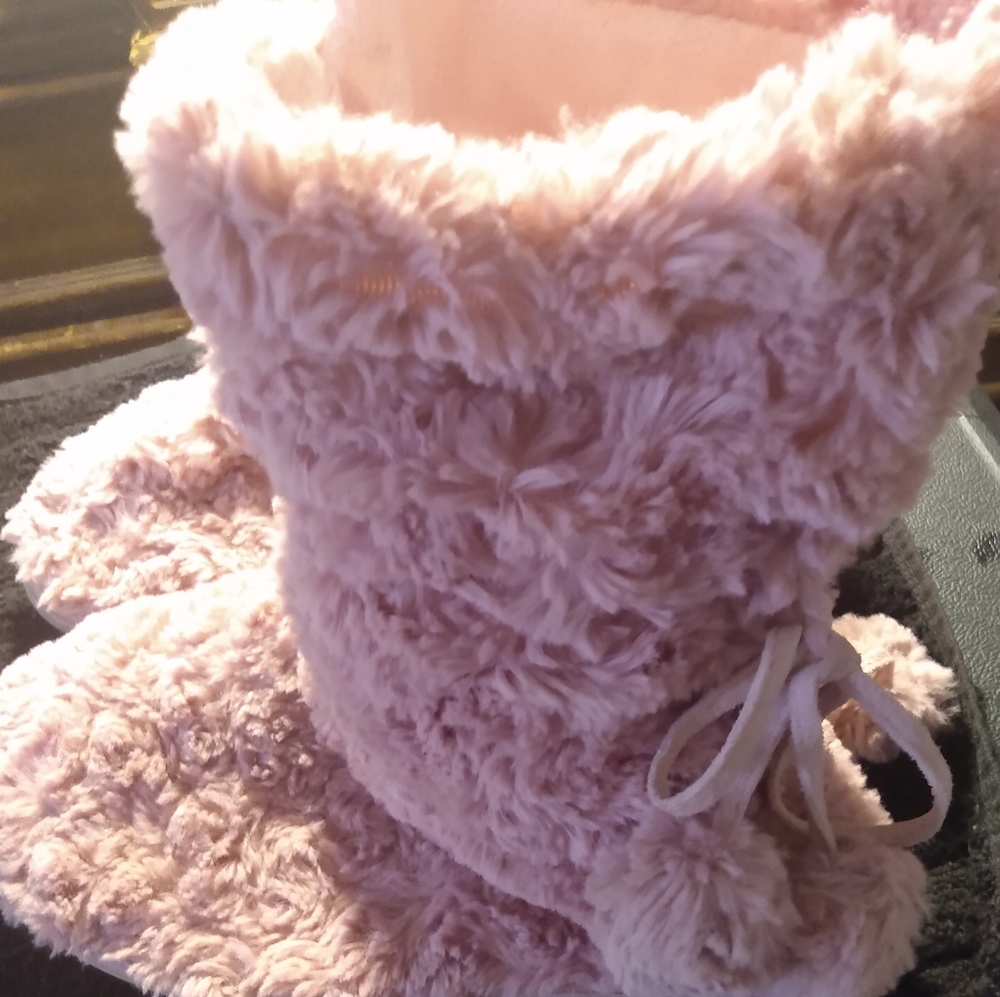 Booties - Picture 3 of 7